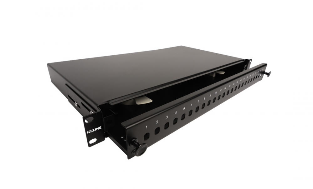 Keline&nbsp;optick&yacute; patch panel pre 24 x ST-ST alebo FC-FC adapt&eacute;rov, v&yacute;suvn&yacute; s&nbsp;odn&iacute;mateľn&yacute;m čelom